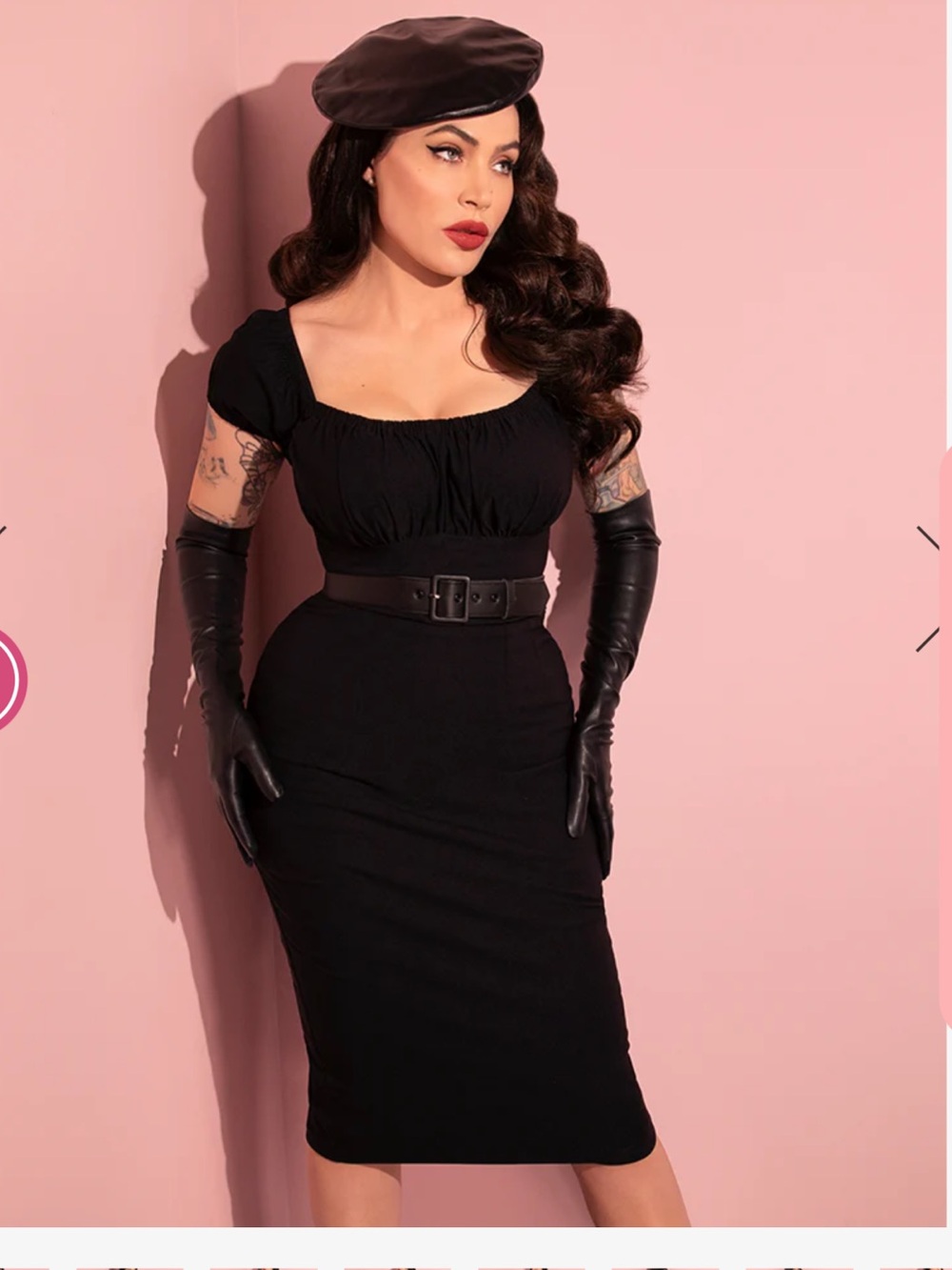PEASANT WIGGLE DRESS IN BLACK